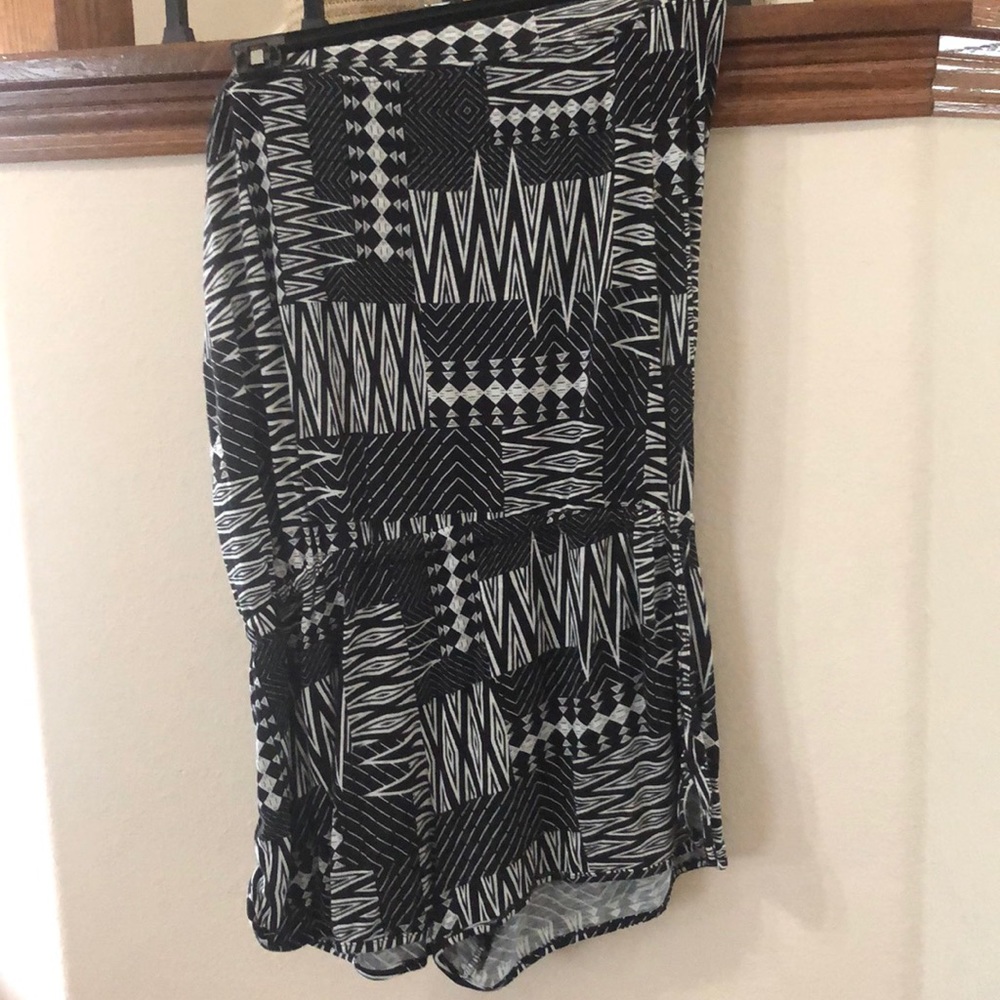 Strapless romper